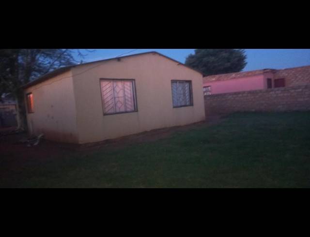2 BEDROOM HOUSE FOR SALE IN SOSHANGUVE SOUTH